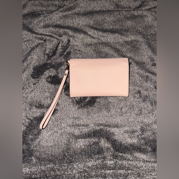 NWOT Kate Spade Blush Pink Wristlet - Picture 7 of 9